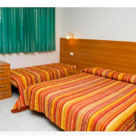 加利福尼亚酒店 阿里恰