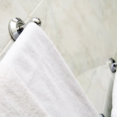 加利福尼亚酒店 3*