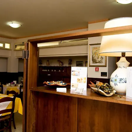 加利福尼亚酒店