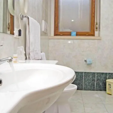 酒店 加利福尼亚酒店 阿里恰