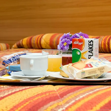 加利福尼亚酒店 酒店